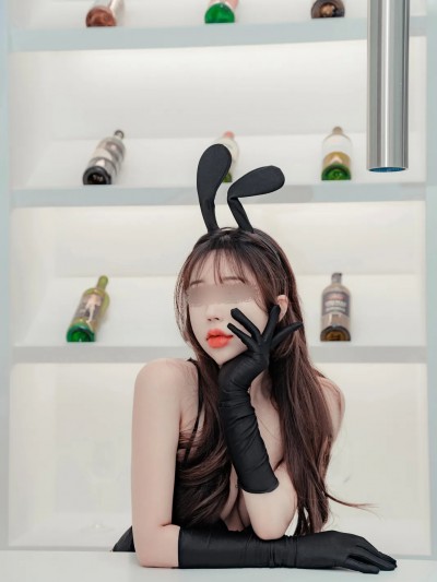 Cony (코니) – Bunny Girl