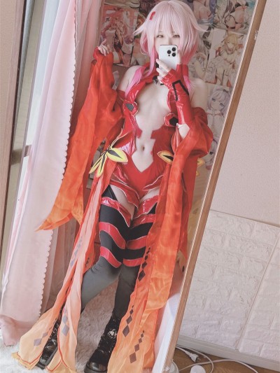 习呆呆 Cosplay 楪いのり