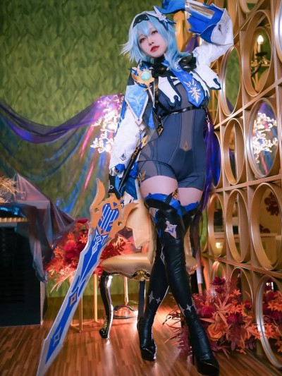 Arty_Huang_(Arty亚缇)_cosplay_Eula_-_Genshin_Impact