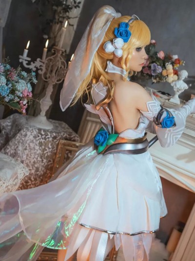 Nekokoyoshi_(爆机少女喵小吉)_cosplay_Lux_-_League_of_Legends
