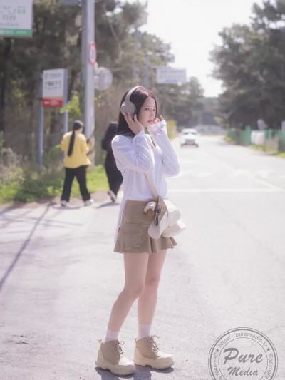 예하 – Sex Vacation In Camping Car