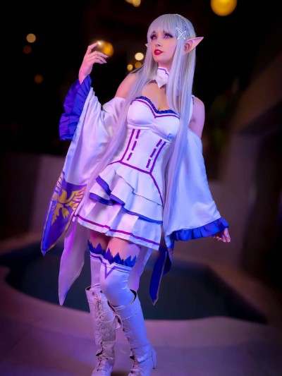 Aery Tiefling – Emilia